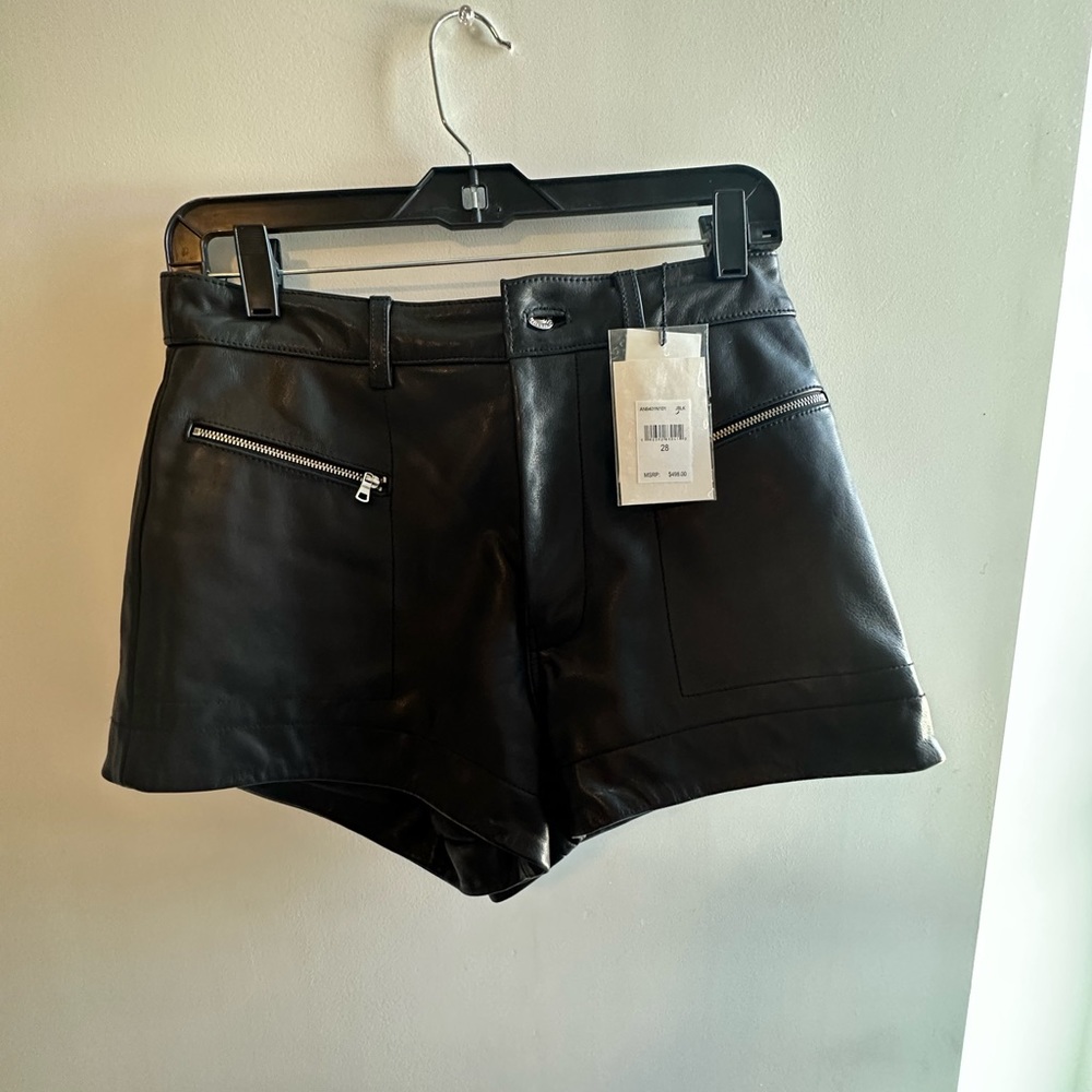 7 For All Mankind Black Leather Shorts Size 28 (NWT) - Picture 3 of 5
